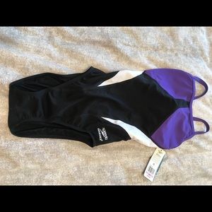 Speedo Endurance+ Swimsuit size 6/32 NWT New